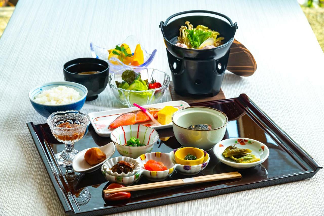 Shikishima Jozankei Bettei Hotell Sapporo Exteriör bild